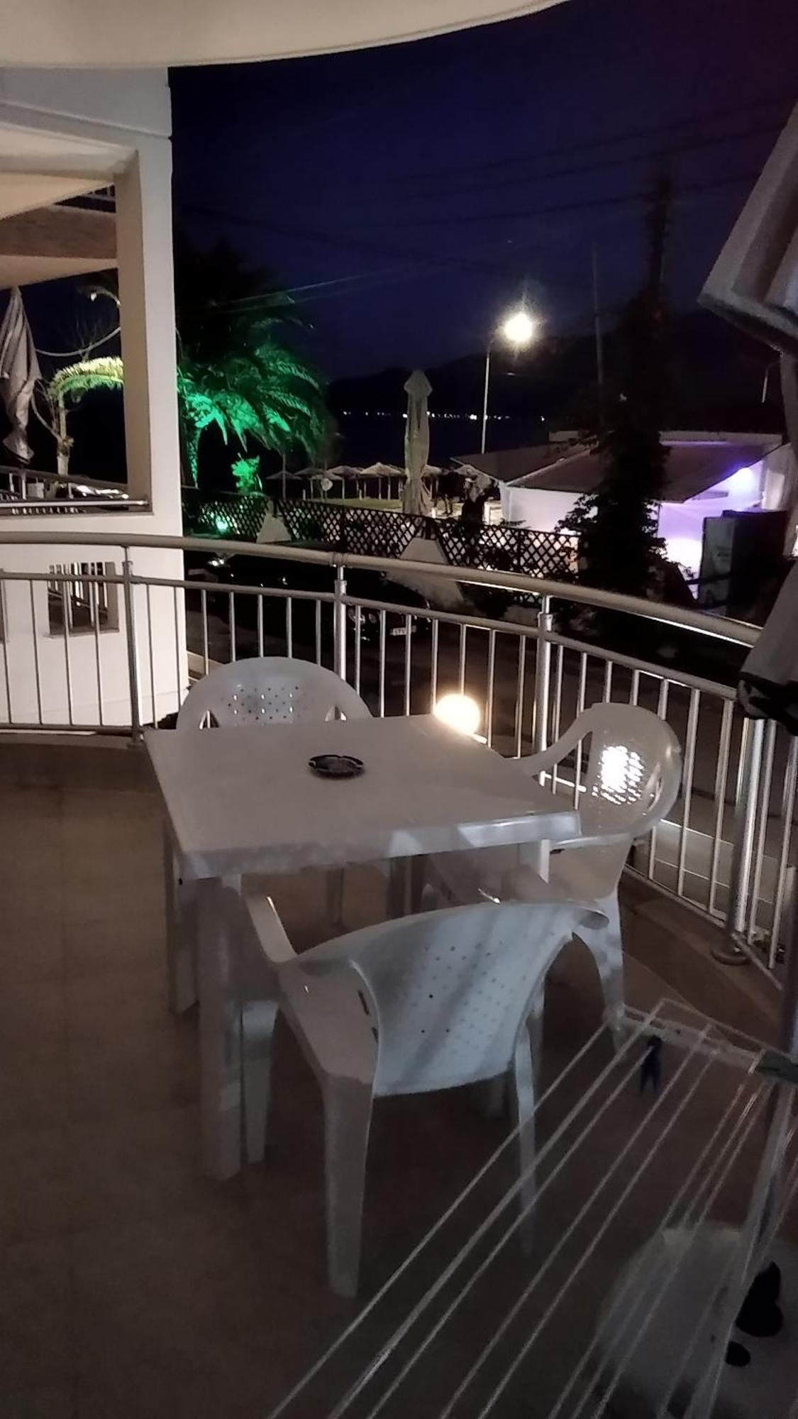 Angie'S Summertime Nea Vrasna Exterior photo