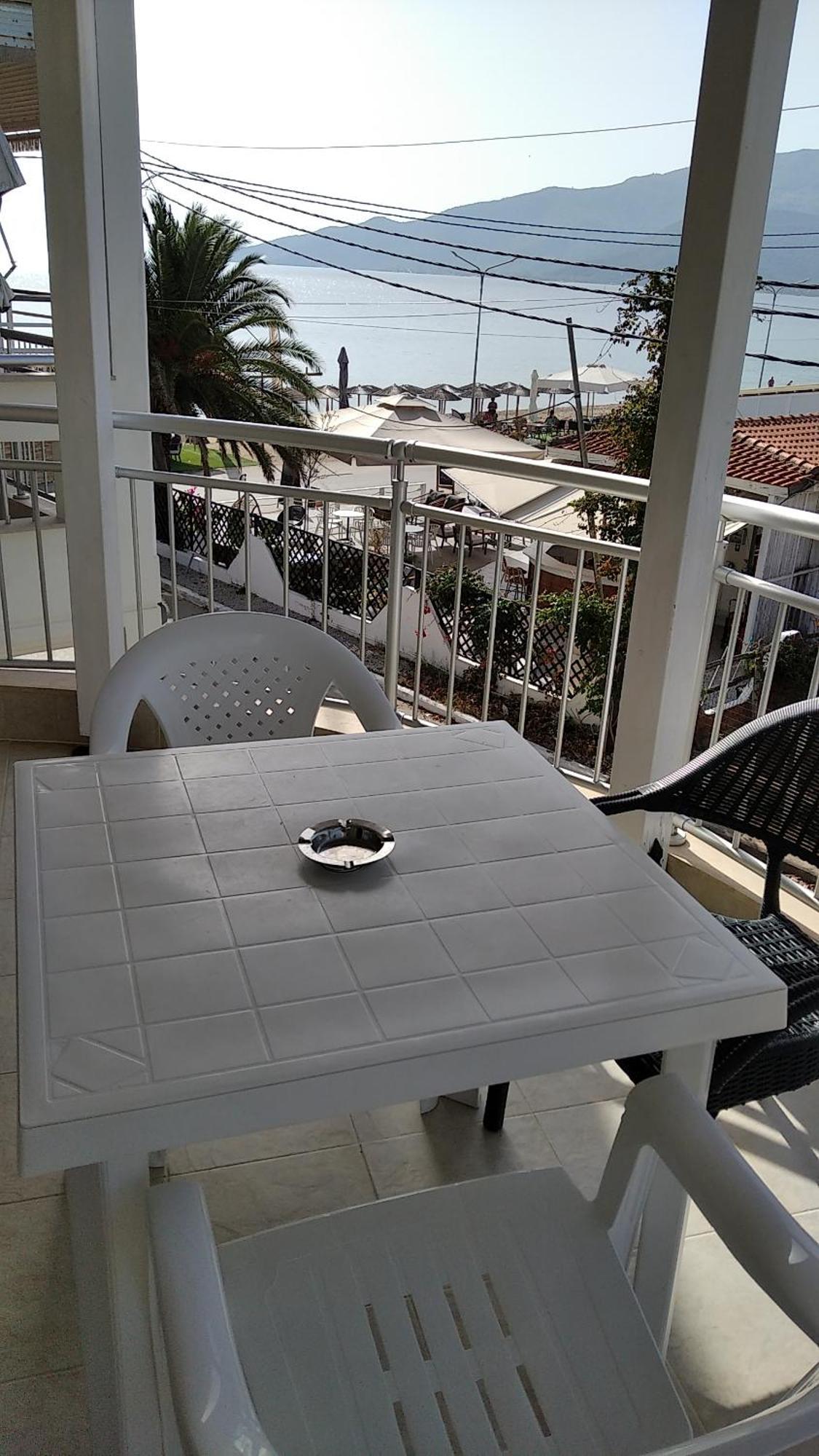 Angie'S Summertime Nea Vrasna Exterior photo