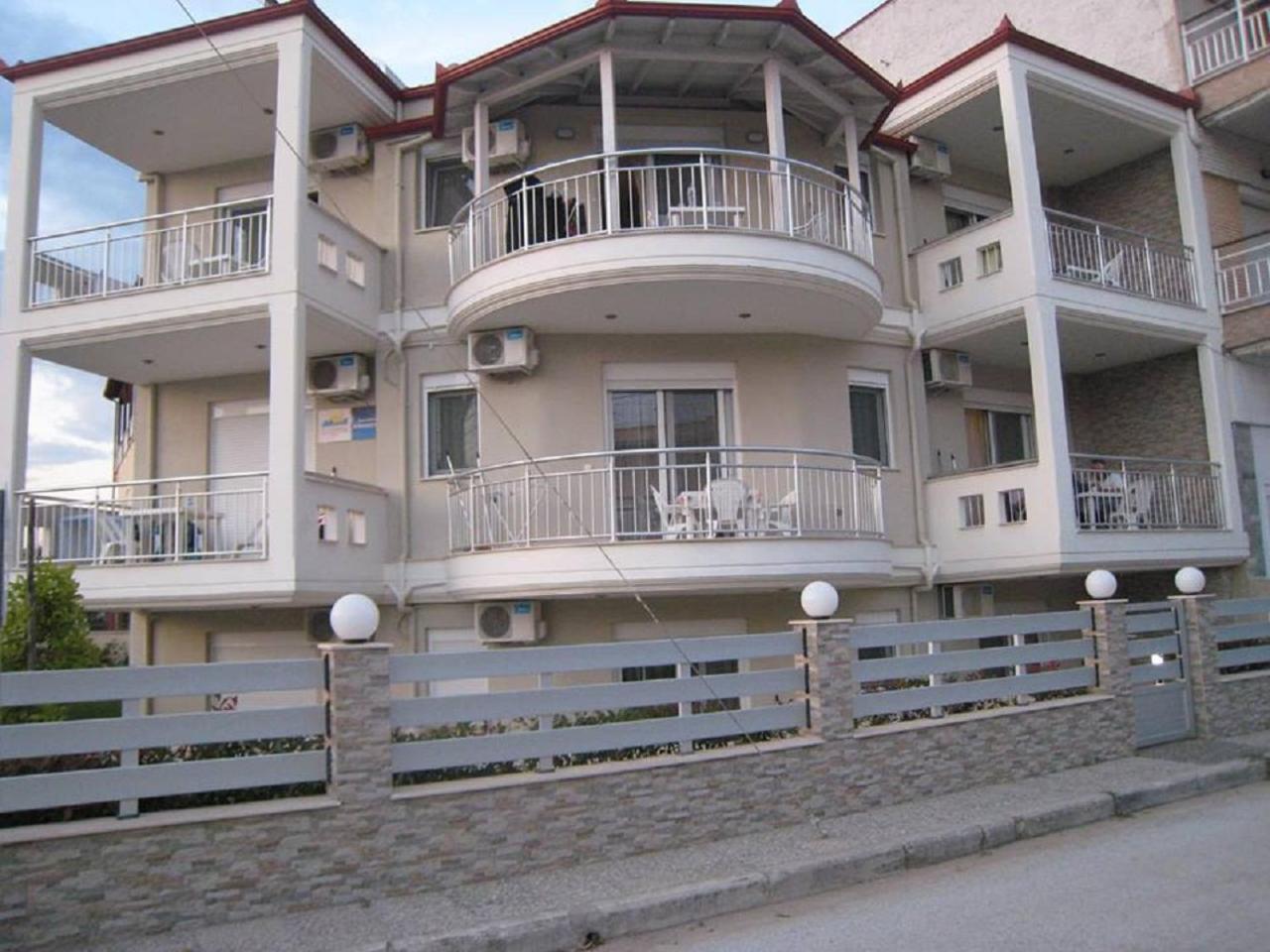 Angie'S Summertime Nea Vrasna Exterior photo