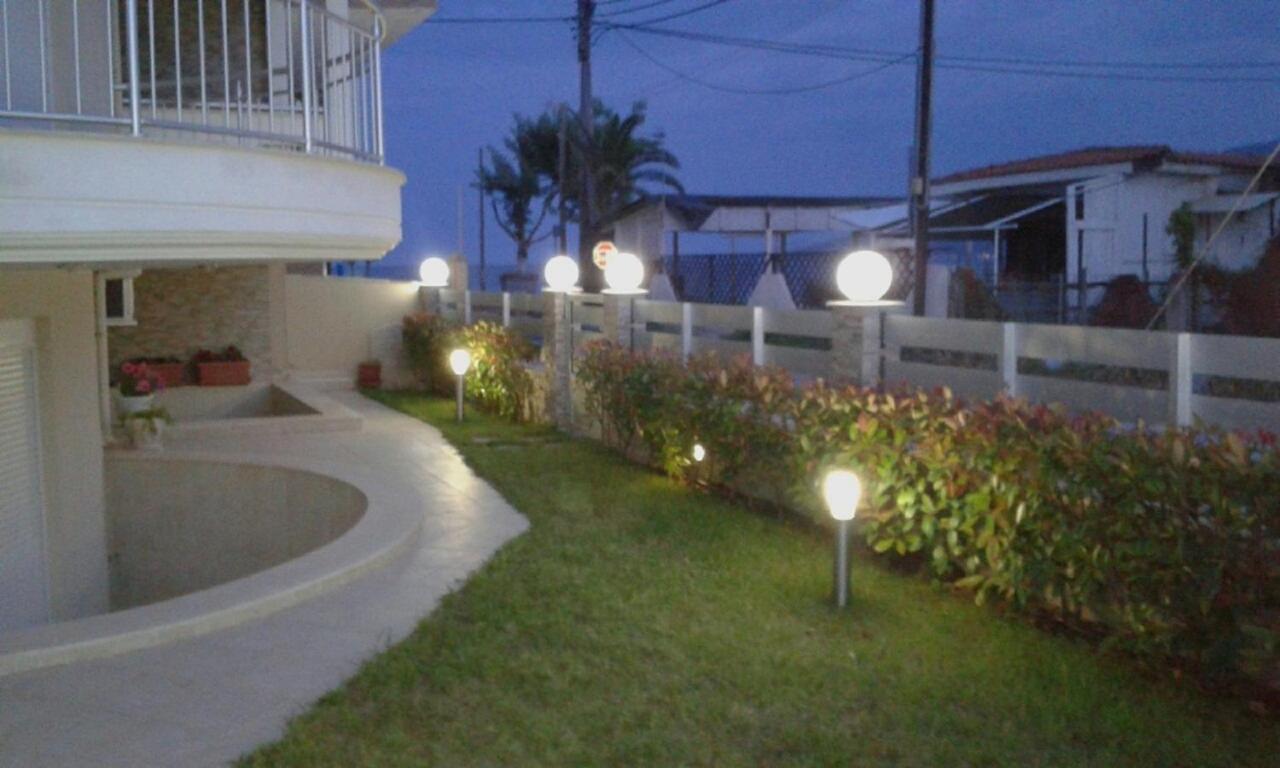 Angie'S Summertime Nea Vrasna Exterior photo
